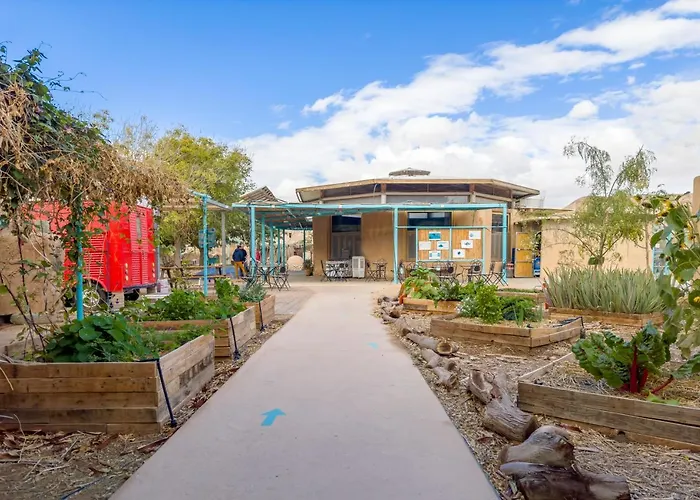 Lotan Desert Travel Hotel